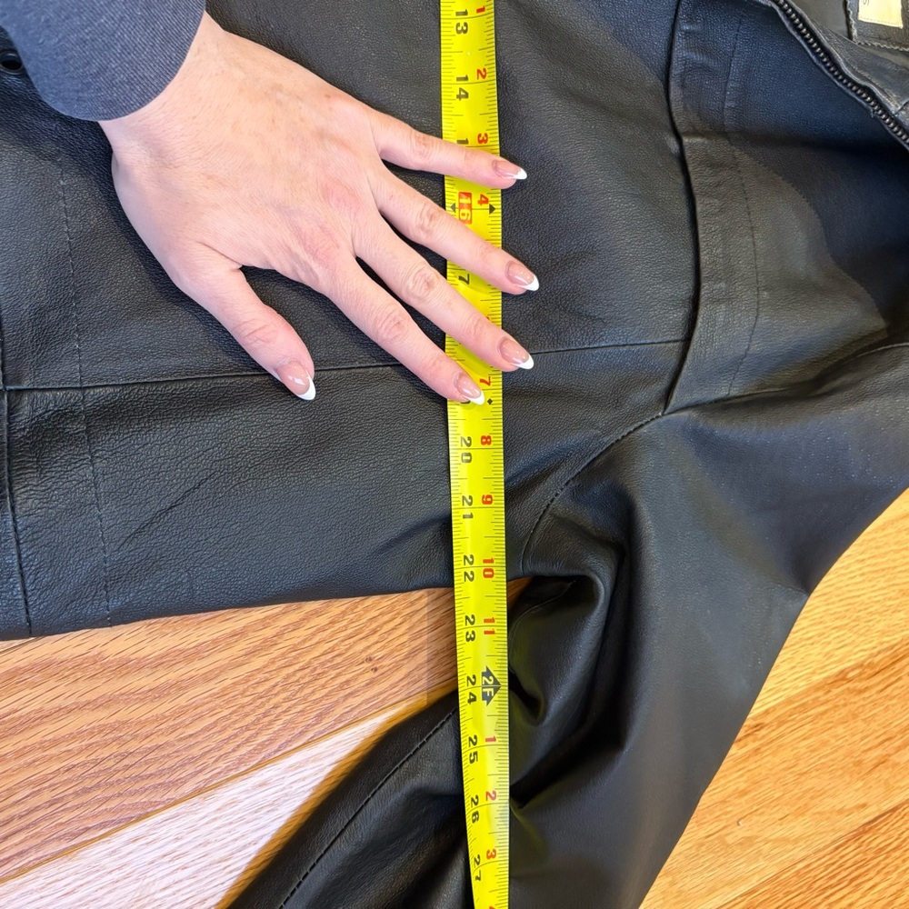 Vintage Leather Jacket - image 3